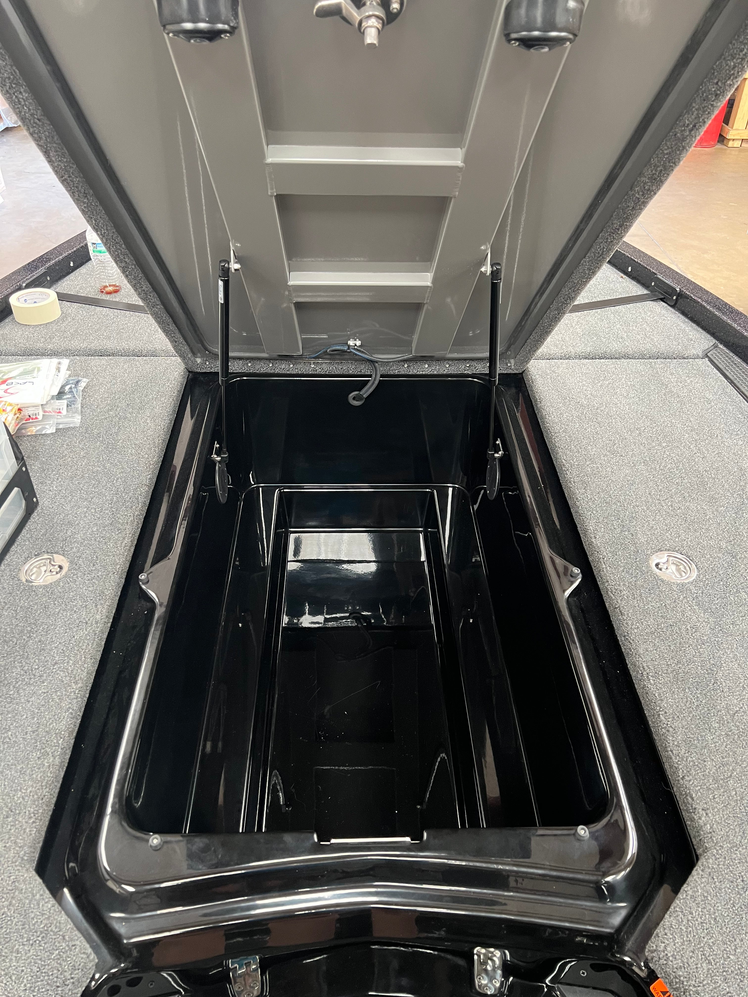 NPDIK0002 2025 VLX 21 FRONT COMPARTMENT KIT – AMPD Marine