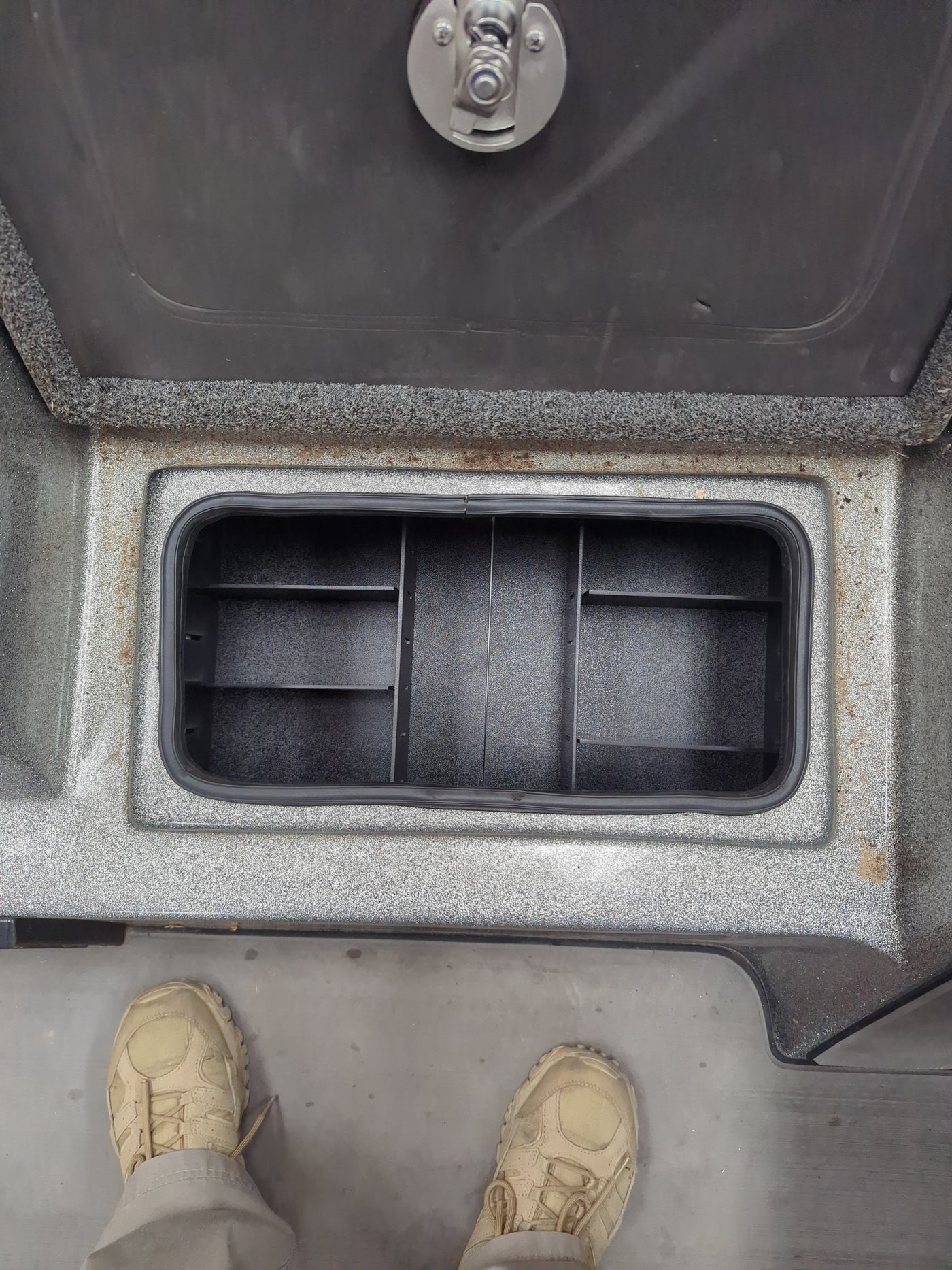 NPDBLAZ0007 2022 BLAZER 650 PRO / 2026 625 PRO TOUR COOLER CONVERSION TRAY