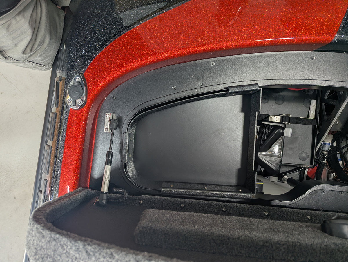 NPDSK0086 Skeeter® 2020-CURRENT FXR 20/21 & 2021-CURRENT ZXR 20/21 BATTERY COMPARTMENT CORNER TRAY