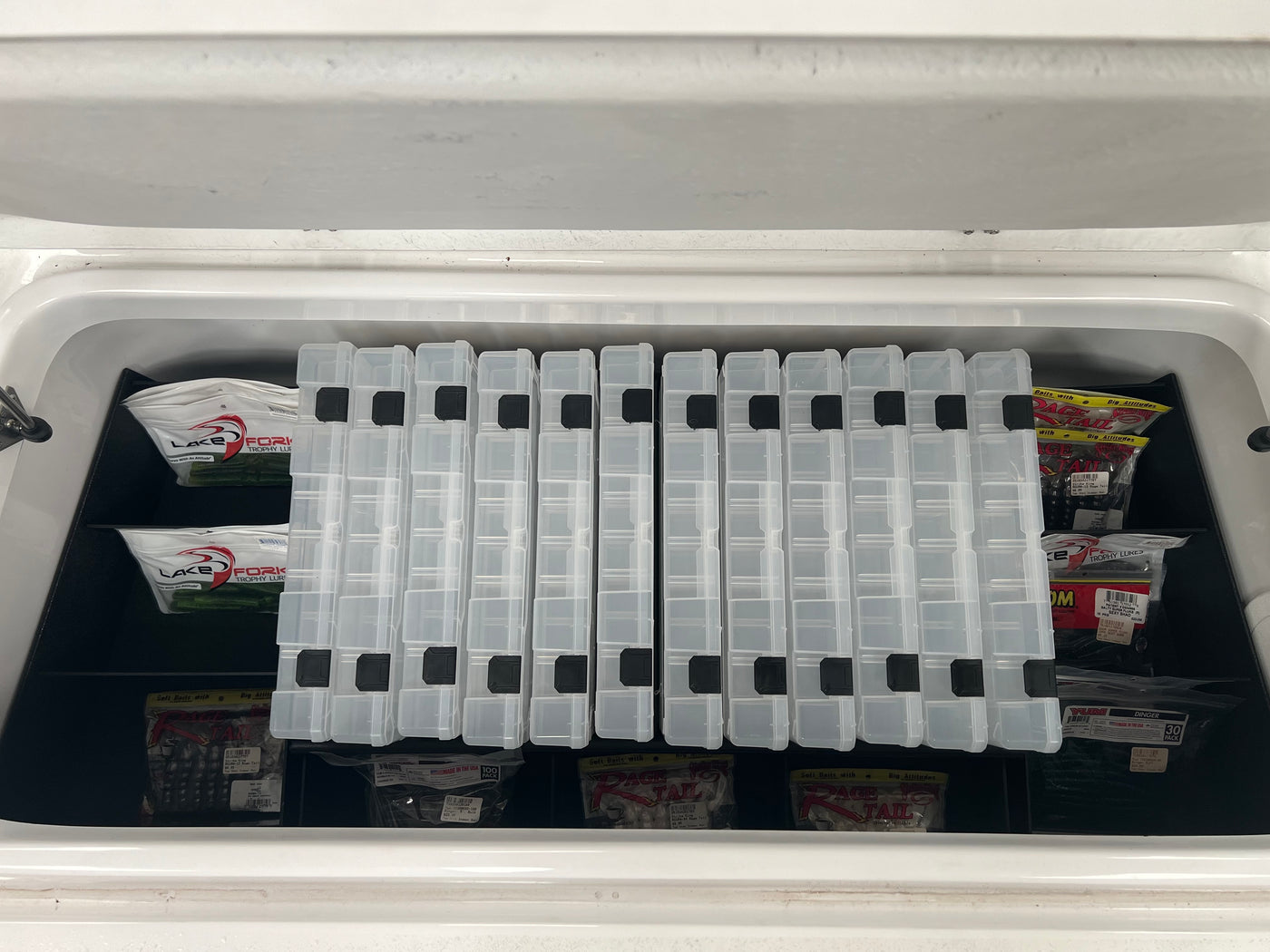2019-2024 Blazer 675 Ultimate Bay Center Compartment Kit